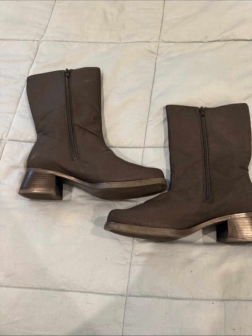 Women's Mid-Calf Side-Zip Heeled Boots - Black